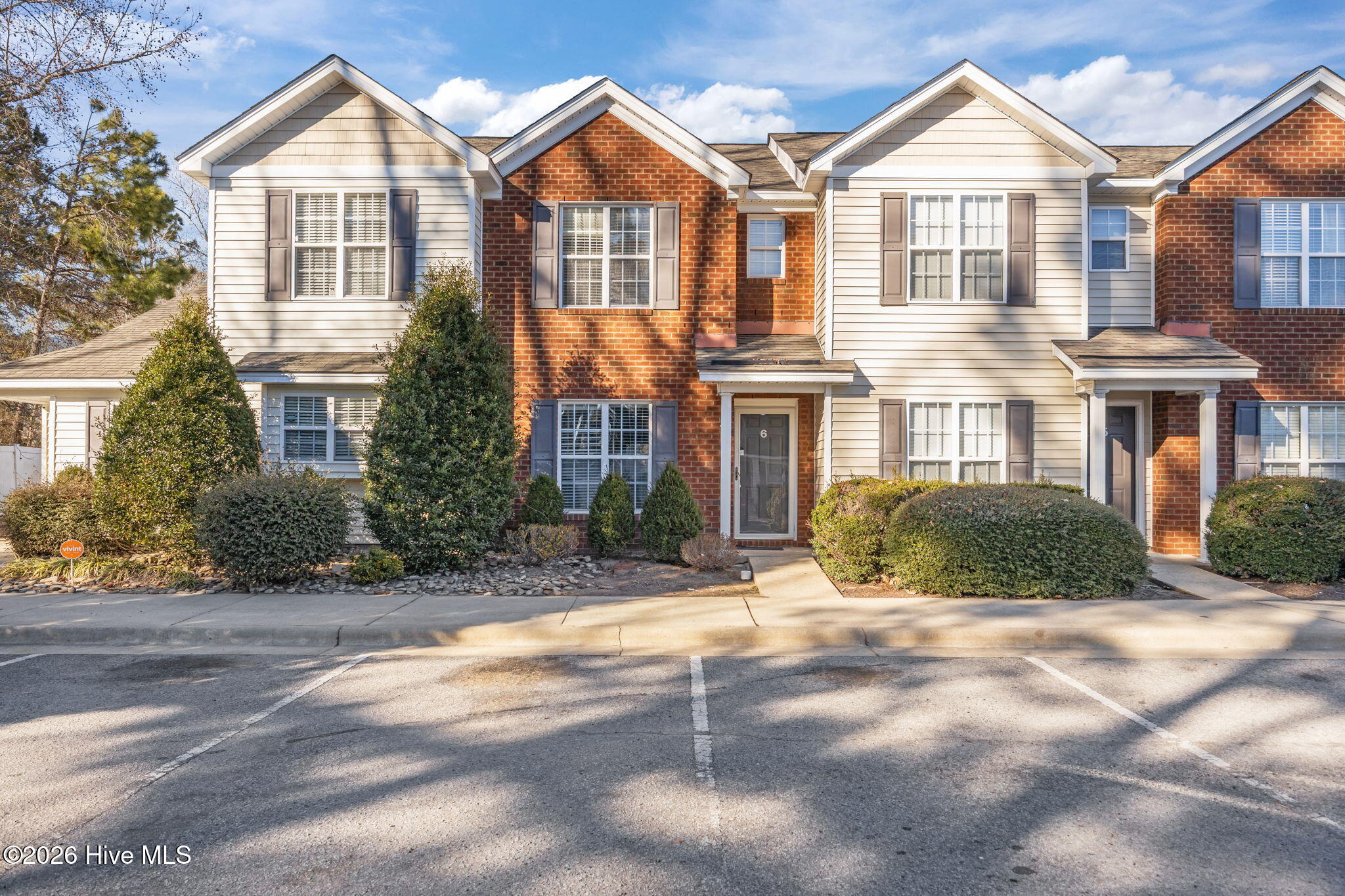 1-web-or-mls-BLS_0004