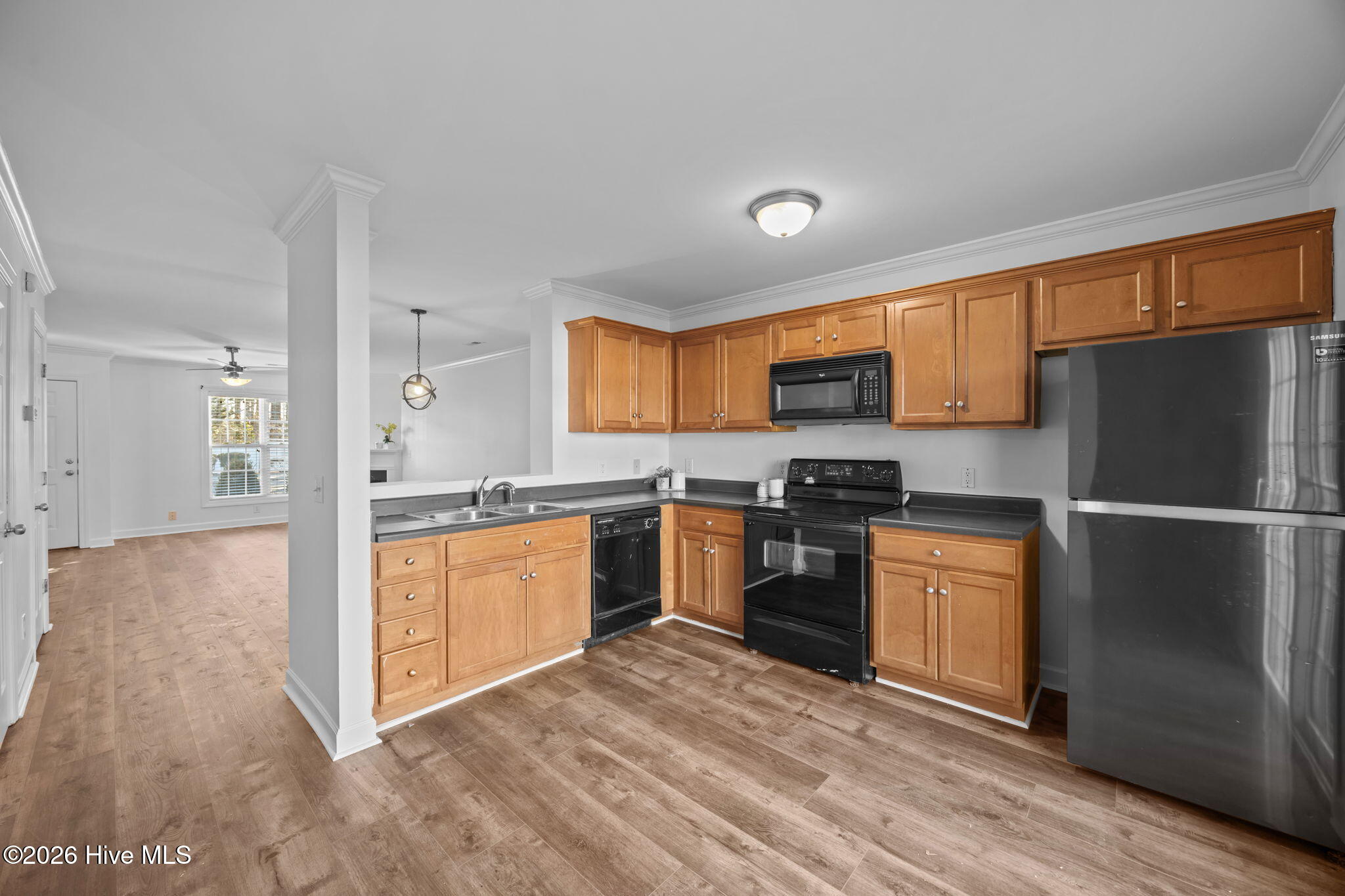 1310 Thomas Langston Road, Unit 6 Greenville, NC 27834 - Photo 13 of 25 13-web-or-mls-BLS_0021