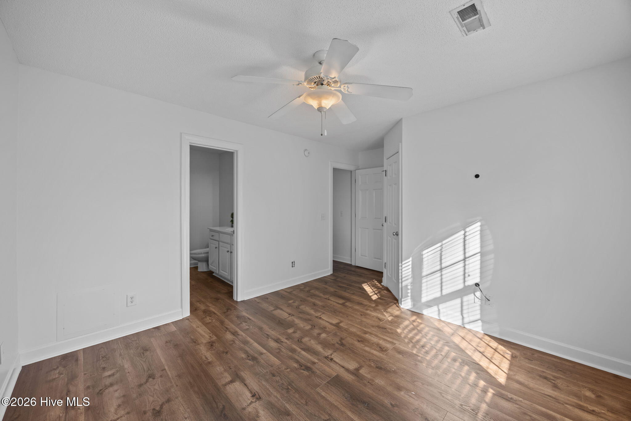 1310 Thomas Langston Road, Unit 6 Greenville, NC 27834 - Photo 19 of 25 18-web-or-mls-BLS_0039