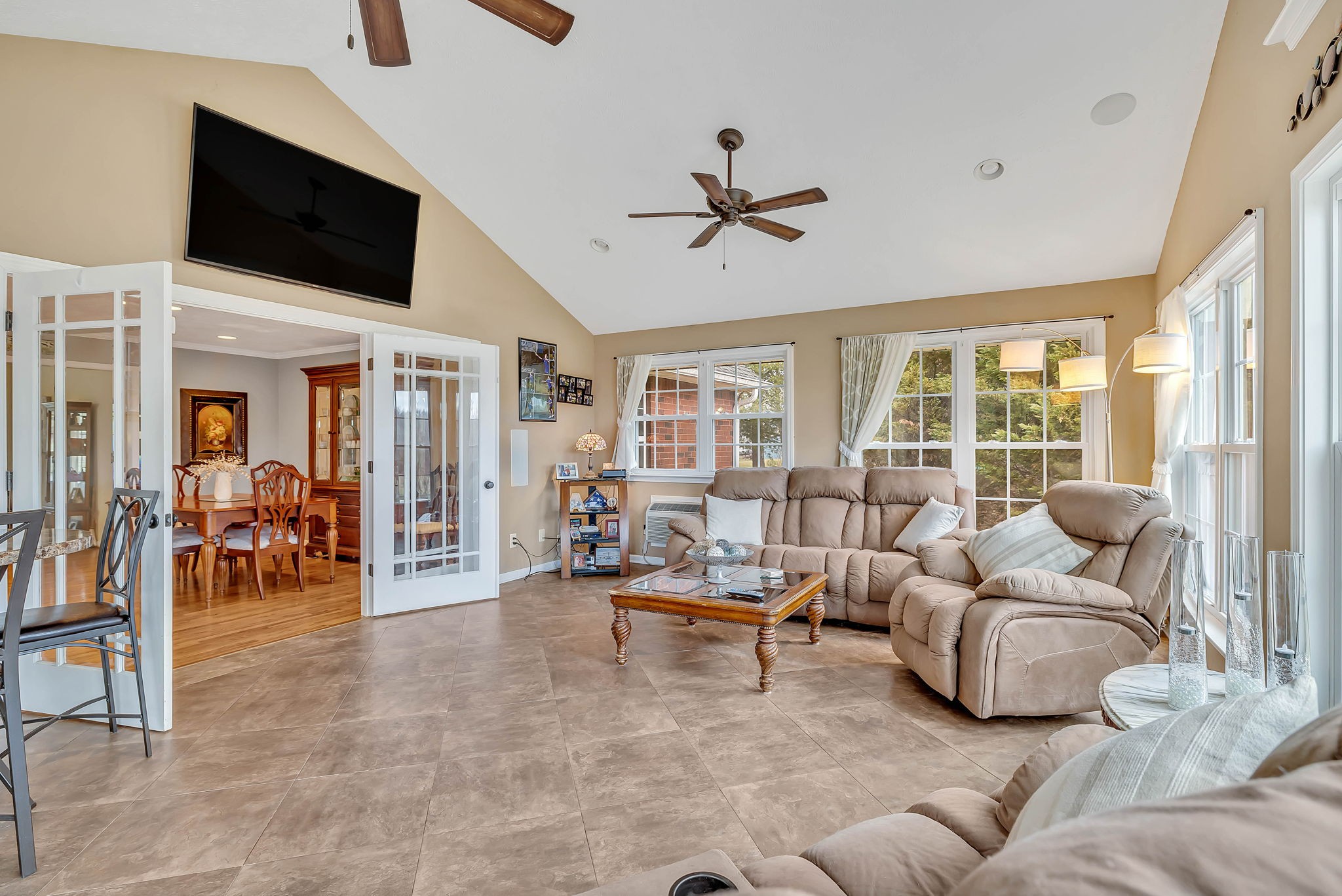 6170 Hickory Ridge Road Lebanon, TN 37090 - Photo 10 of 41 a living room with furniture and a flat screen tv