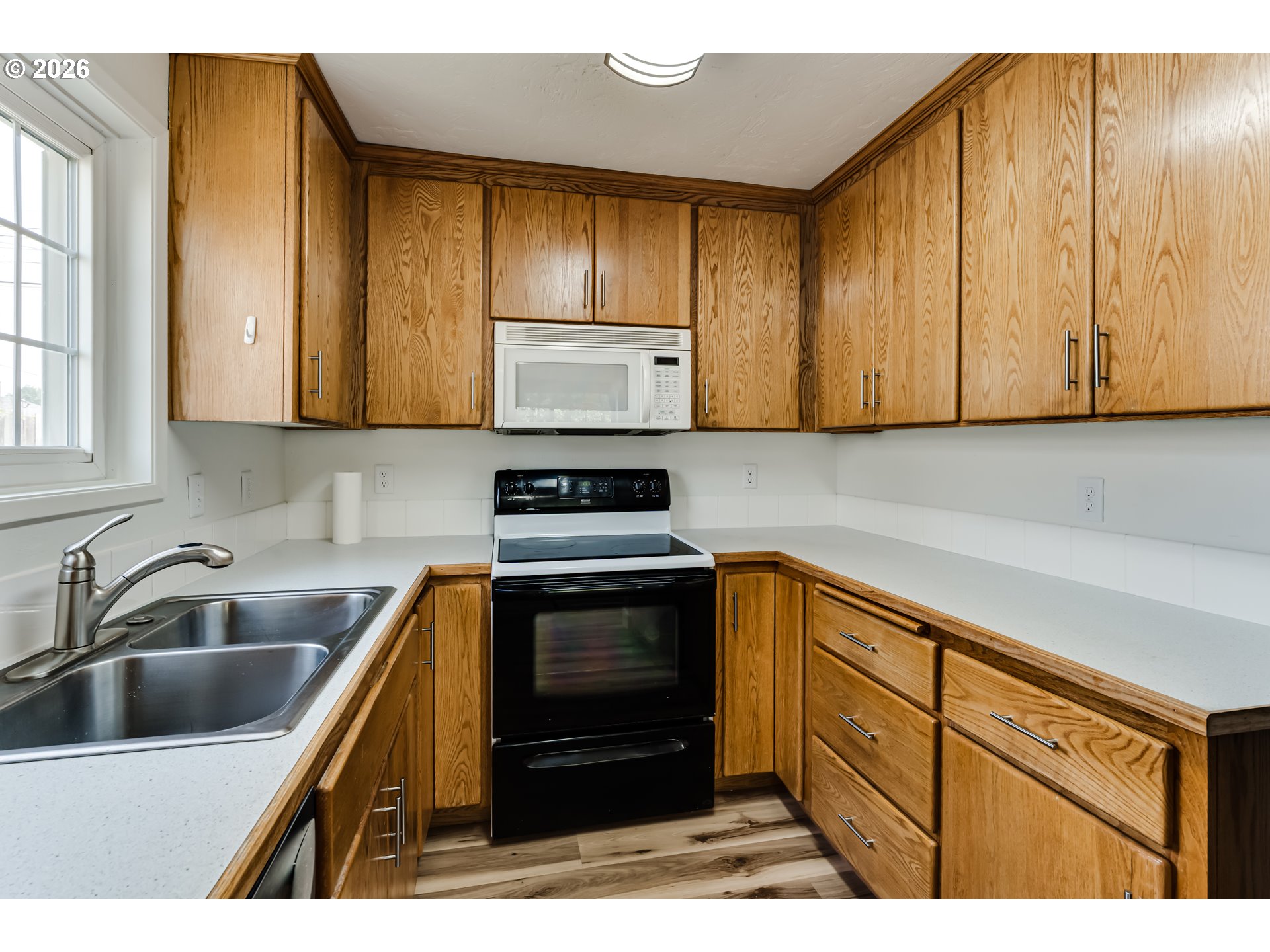 345 North 23rd Street Springfield, OR 97477 - Photo 16 of 32 Gallery Image 16