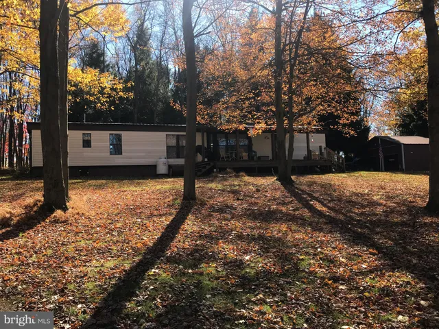 $99,900 | 402 Hillcrest Drive, Grantsville, MD 21536