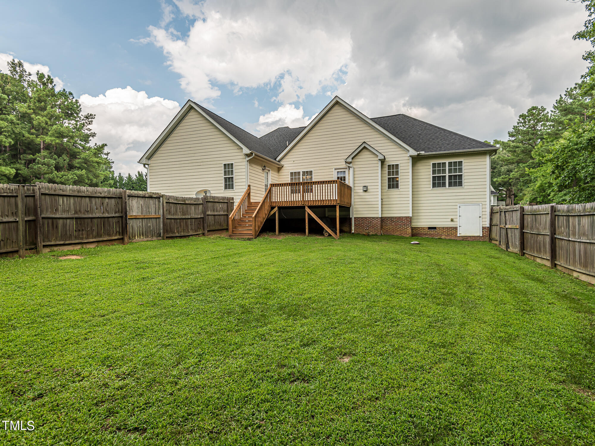3081 Wren Road Creedmoor, NC 27522 - Photo 4 of 47 InTrust_Realty_3081_Wrenn-8756