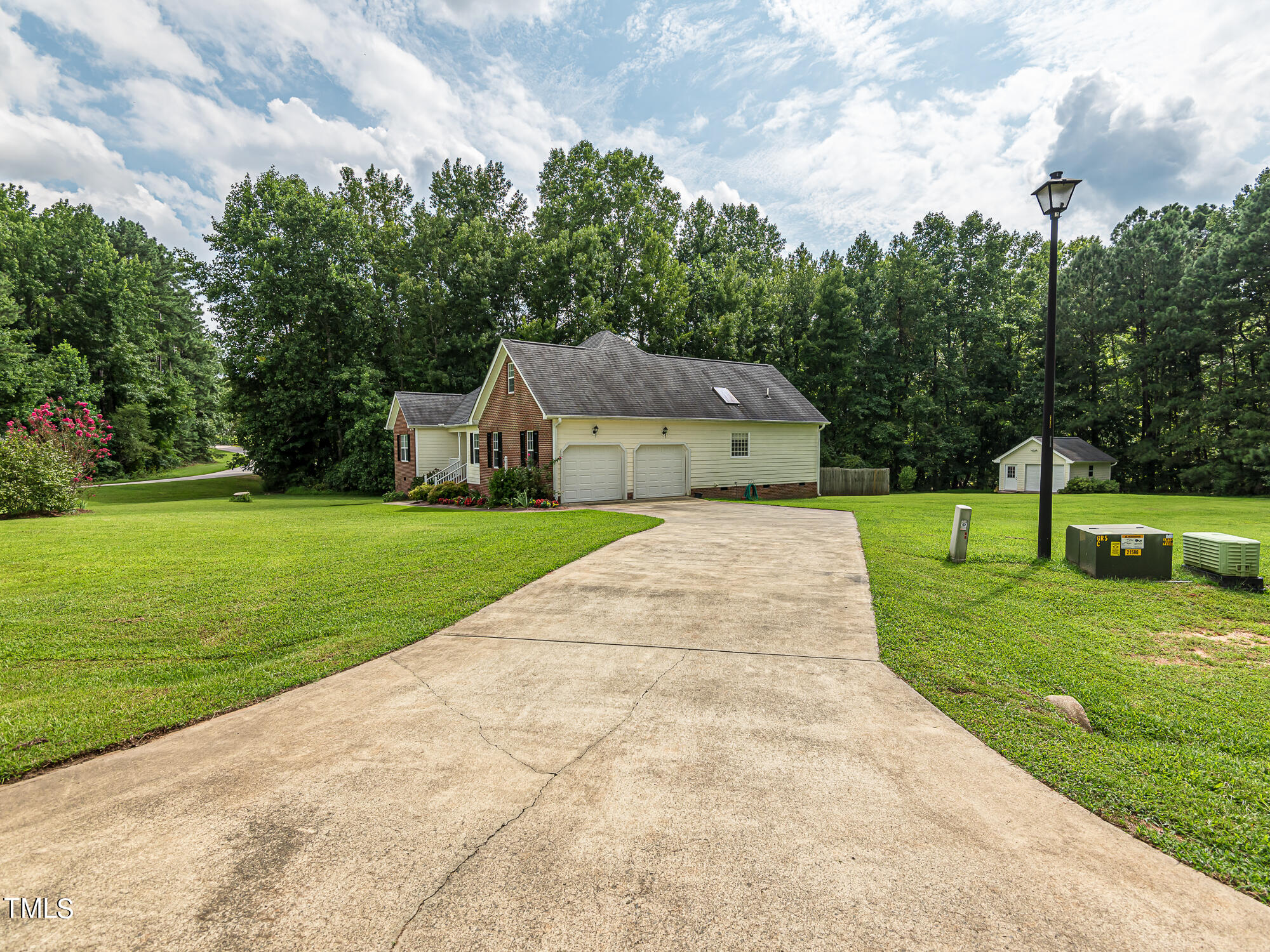 3081 Wren Road Creedmoor, NC 27522 - Photo 42 of 47 InTrust_Realty_3081_Wrenn-8741