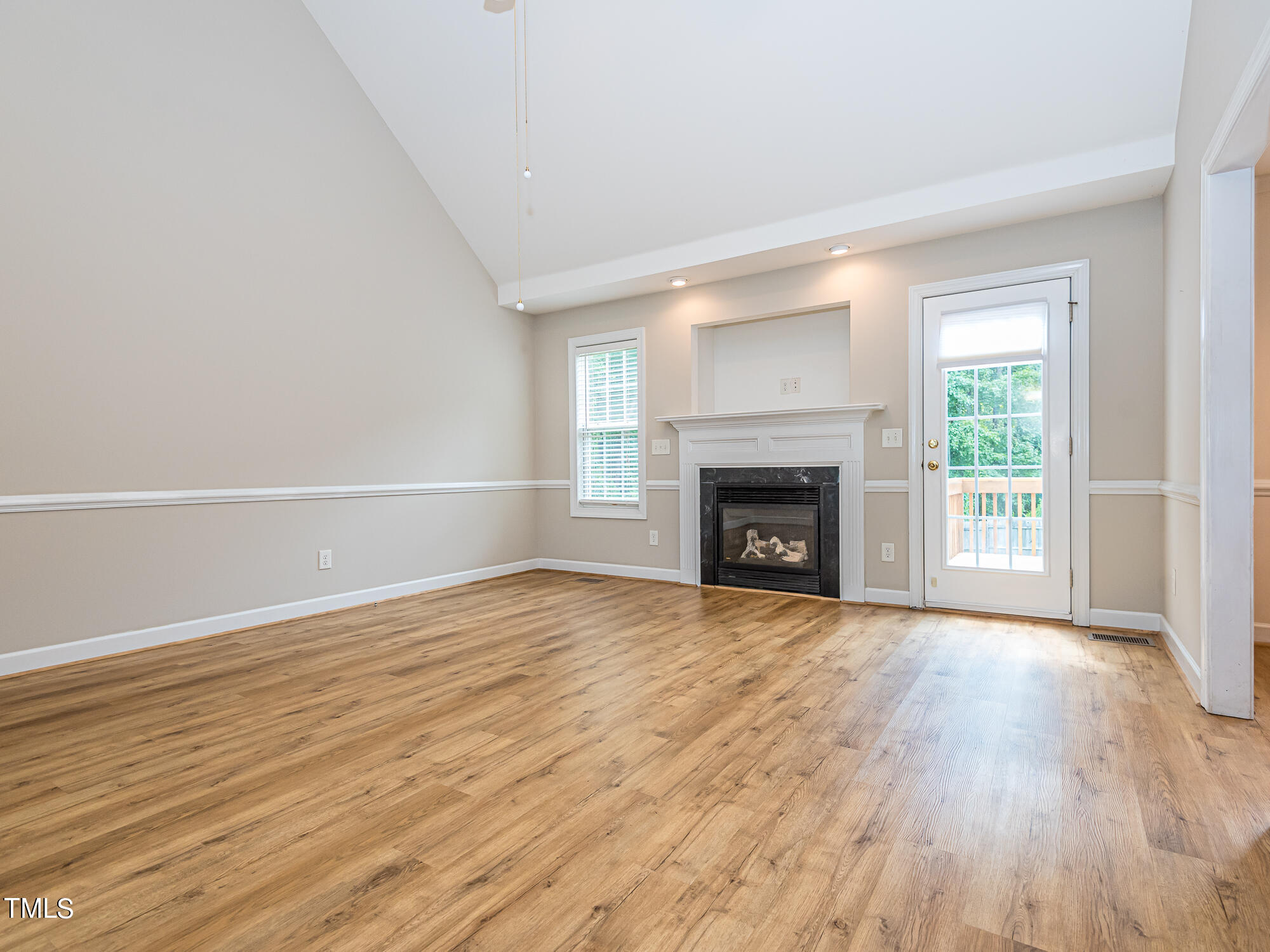 3081 Wren Road Creedmoor, NC 27522 - Photo 9 of 47 InTrust_Realty_3081_Wrenn-8722