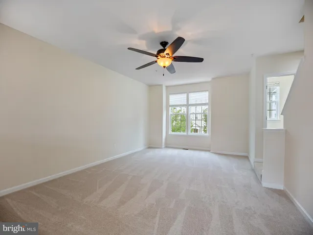 $2,600 | 43539 Wild Iris Street, California, MD 20619