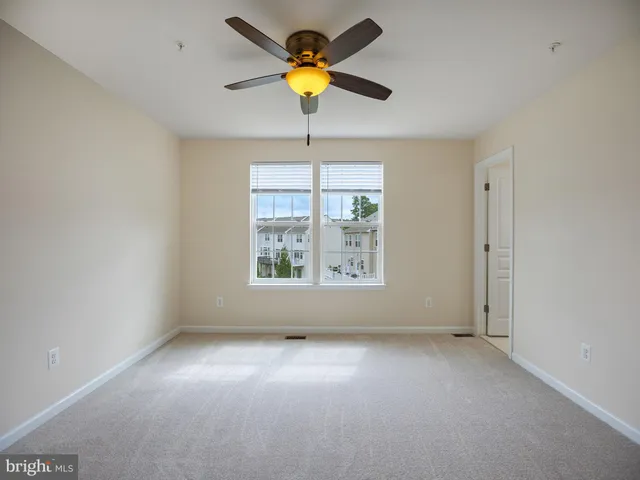 $2,600 | 43539 Wild Iris Street, California, MD 20619