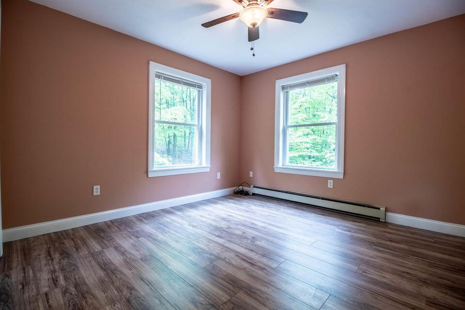 69 Thomas Pond Terrace Road Raymond, ME 04071 - Photo 16 of 21 20190530183258653505000000-o