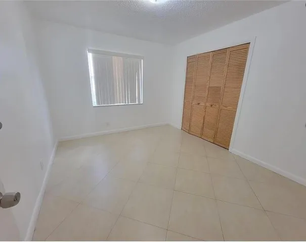 $2,400 | 8071 Northwest 44th Court, Unit 2, Coral Springs, FL 33065