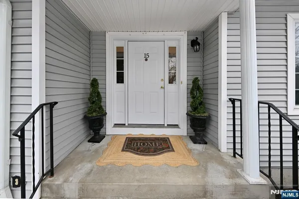 $969,000 | 15 Drake Drive, Unit G2, Hillsdale, NJ 07642