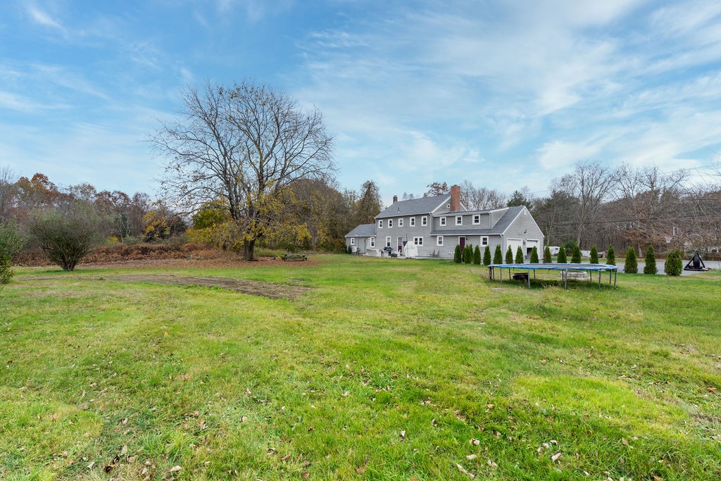 1208 Reynolds Road Glocester, RI 02814 - Photo 34 of 38
