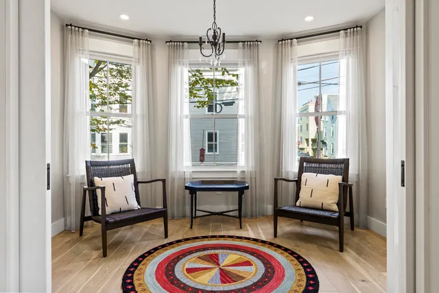 $925,000 | 60 Munjoy Street, Unit 1, Portland, ME 04101