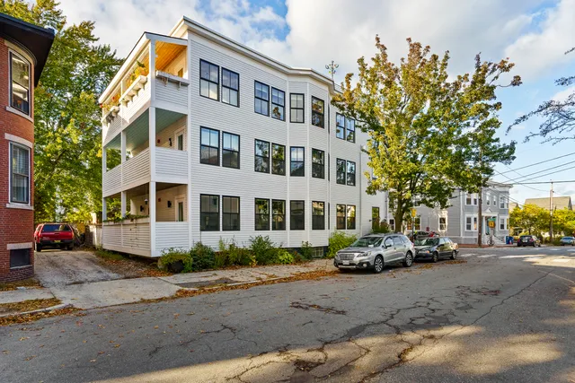 $925,000 | 60 Munjoy Street, Unit 1, Portland, ME 04101