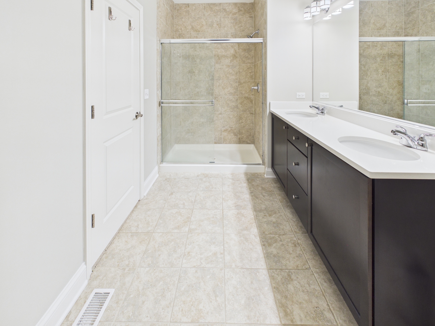 2010 Shermer Road Glenview, IL 60026 - Photo 26 of 44 Gallery Image 26