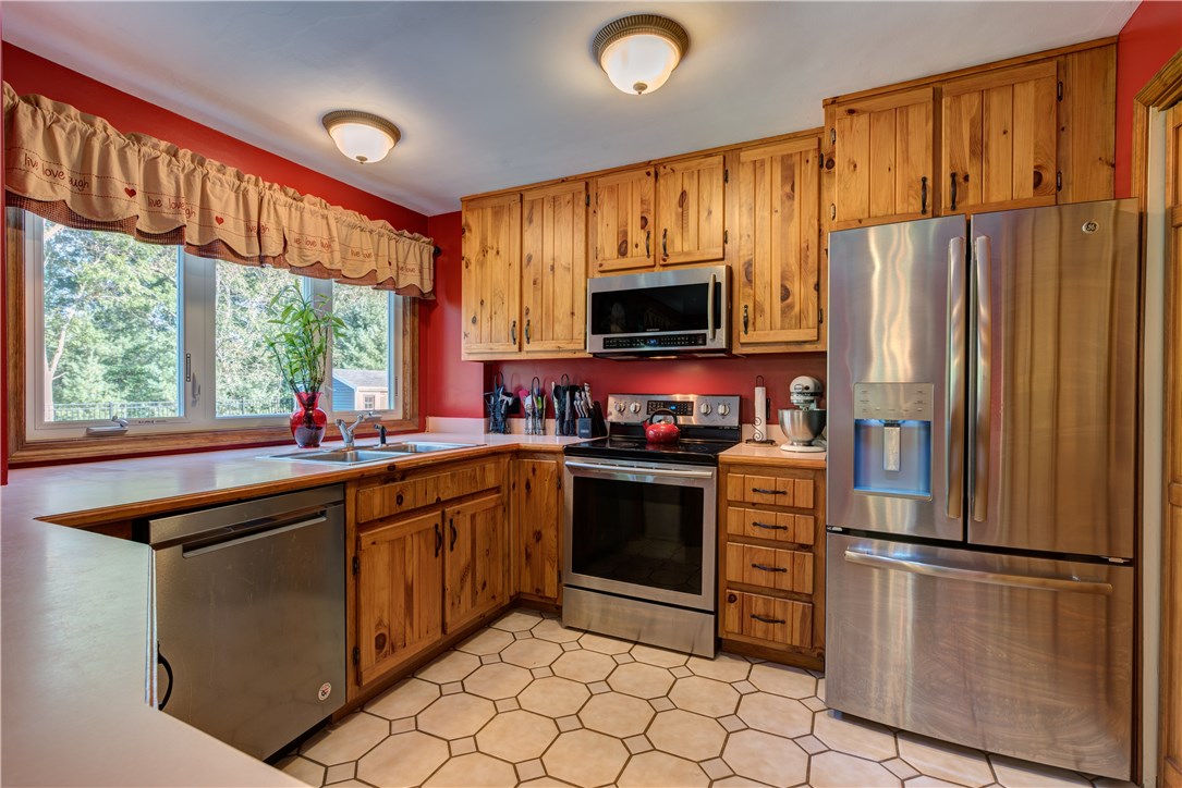 28 Indigo Farm Road North Smithfield, RI 02830 - Photo 17 of 40