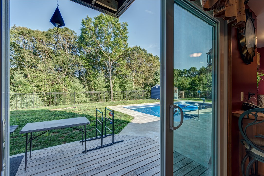 28 Indigo Farm Road North Smithfield, RI 02830 - Photo 18 of 40