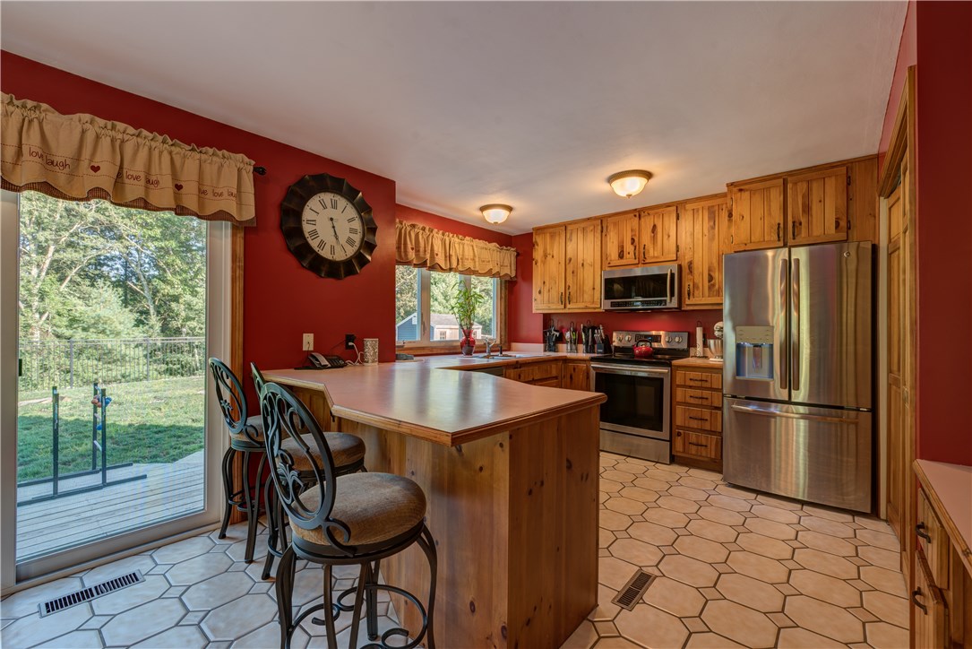 28 Indigo Farm Road North Smithfield, RI 02830 - Photo 19 of 40