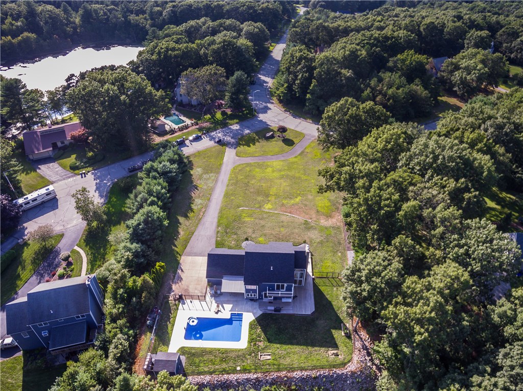 28 Indigo Farm Road North Smithfield, RI 02830 - Photo 4 of 40