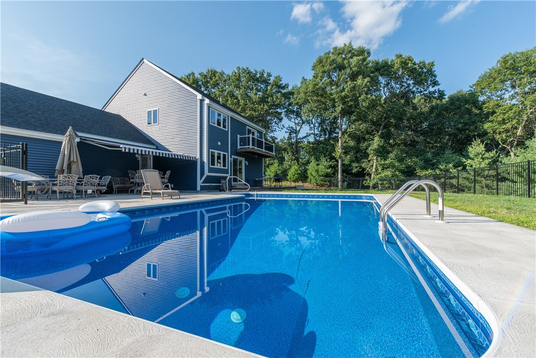 28 Indigo Farm Road North Smithfield, RI 02830 - Photo 8 of 40