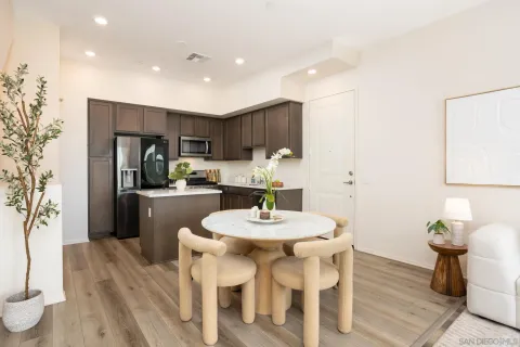 $789,900 | 2024 Luzon Lane, Unit 5, Chula Vista, CA 91915