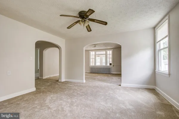 $1,750 | 6120 41st Avenue, Unit 2, Hyattsville, MD 20782