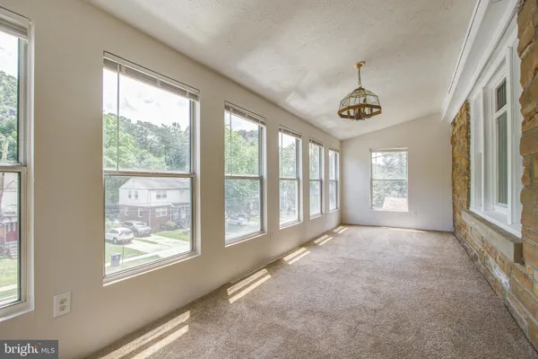 $1,750 | 6120 41st Avenue, Unit 2, Hyattsville, MD 20782