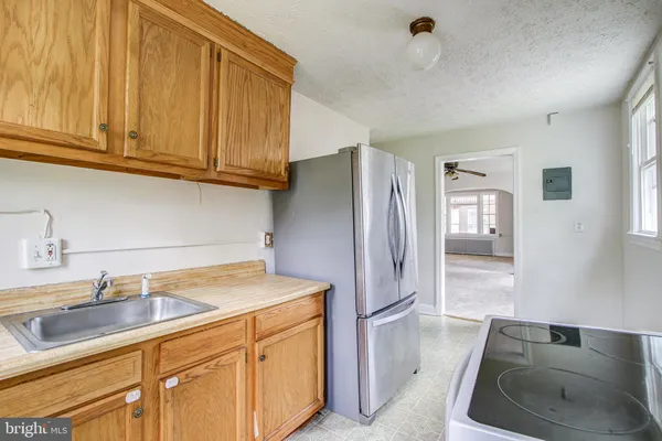 $1,750 | 6120 41st Avenue, Unit 2, Hyattsville, MD 20782