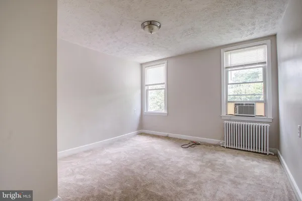 $1,750 | 6120 41st Avenue, Unit 2, Hyattsville, MD 20782