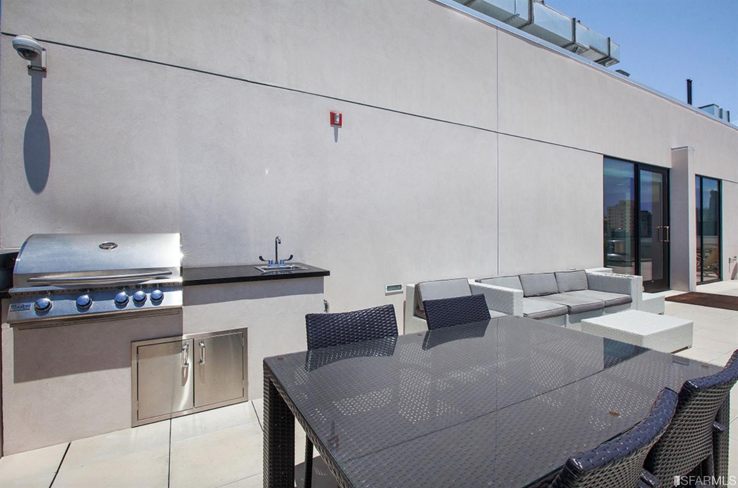 1080 Sutter Street, Unit 202 San Francisco, CA 94109 - Photo 25 of 38