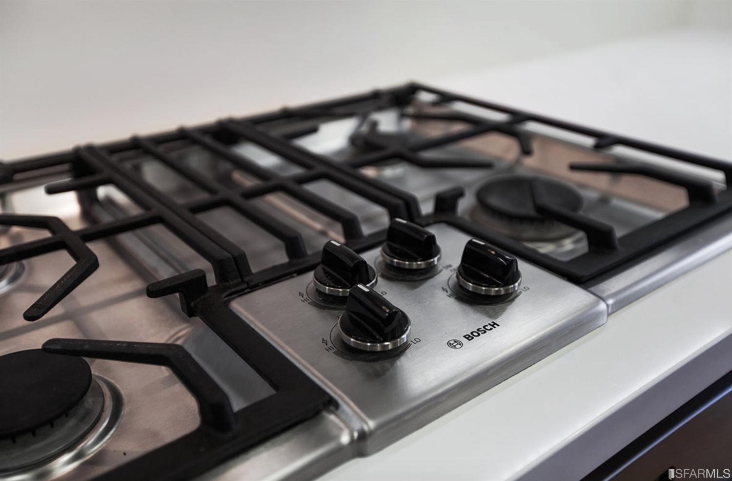 1080 Sutter Street, Unit 202 San Francisco, CA 94109 - Photo 8 of 38