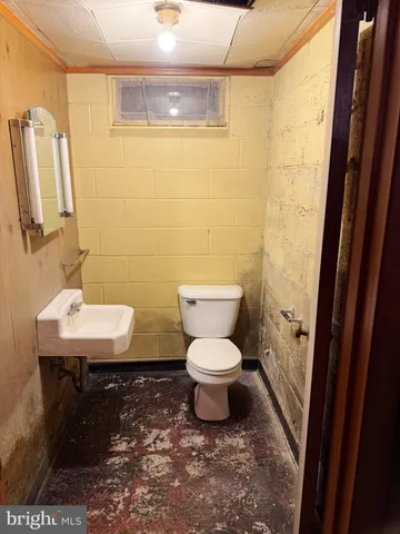 $94,950 | 850 Jefferson Avenue, Tyrone, PA 16686