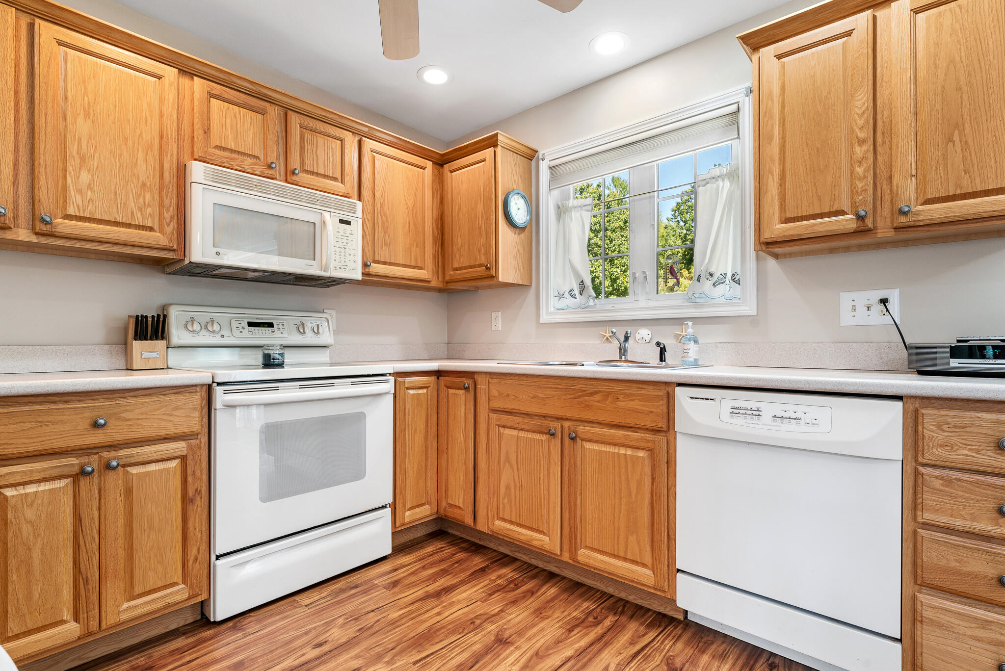 3 Ruch Lane, Unit 3 York, ME 03909 - Photo 6 of 26 3 Ruch Lane-10