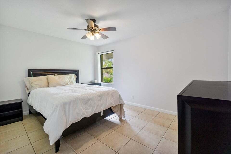 4140 Woods End Road Boca Raton, FL 33487 - Photo 14 of 14 20210617155415167026000000-o