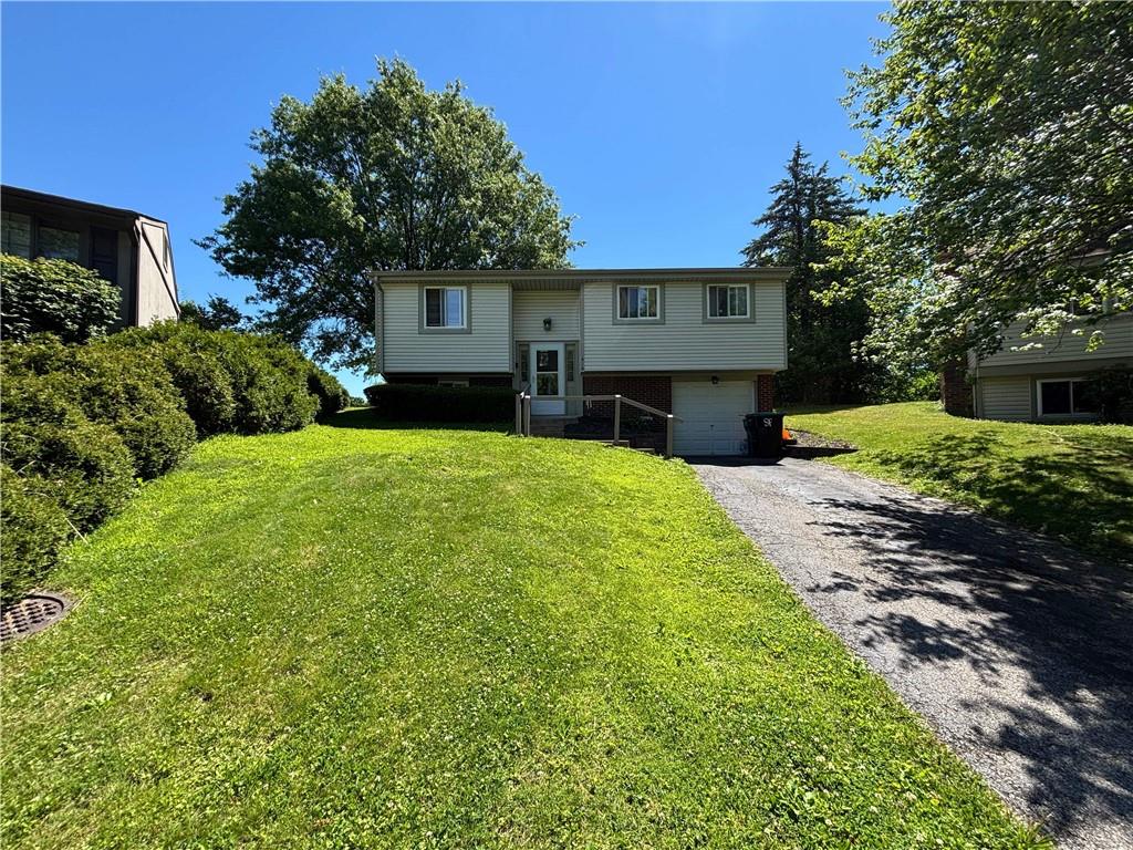 416 Meeting House Road Bridgeville, PA 15017 - Photo 1 of 23
