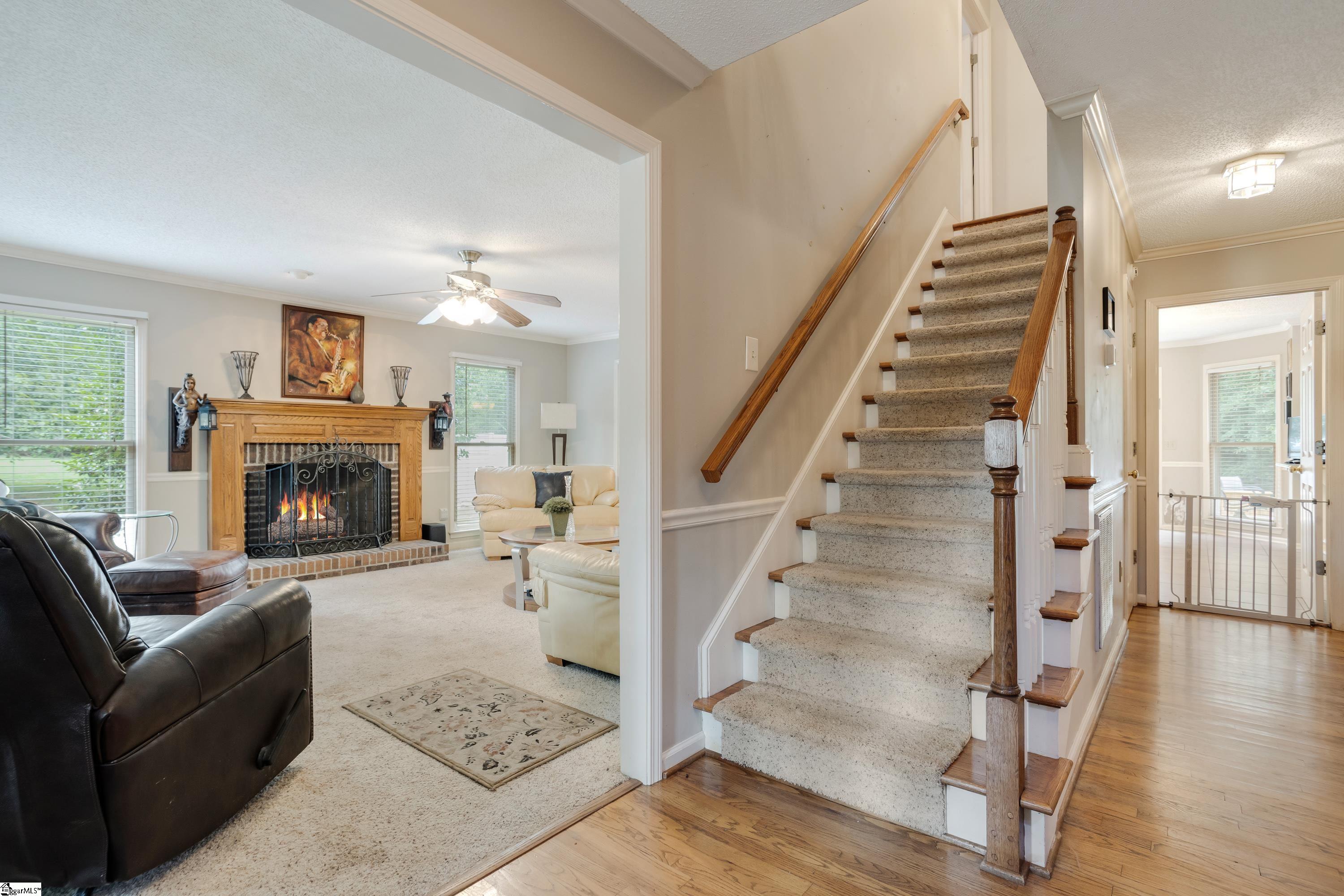 200 Beagle Run Easley, SC 29642 - Photo 5 of 36