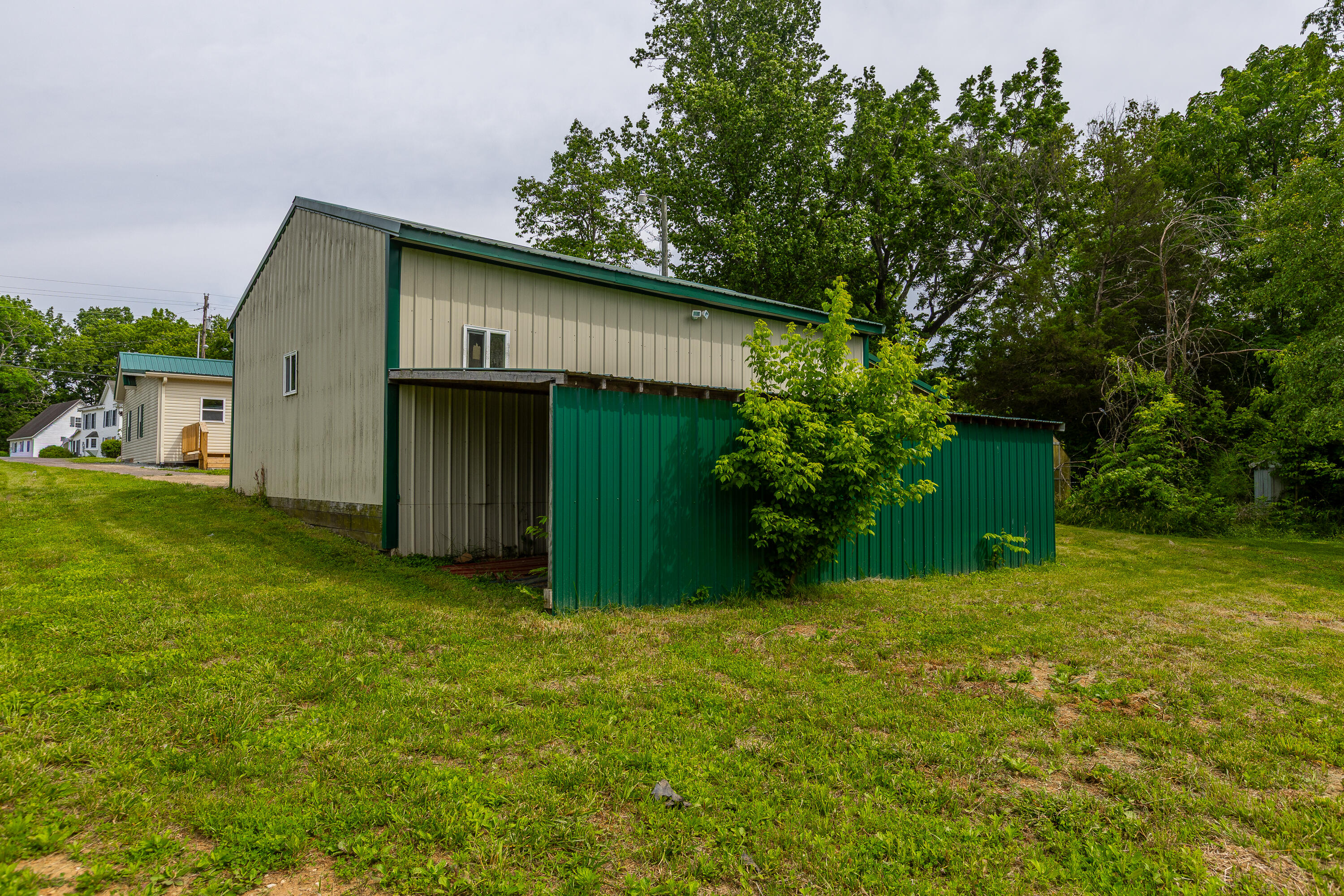 1933 Thatchers Mill Road Paris, KY 40361 - Photo 36 of 37 C-9