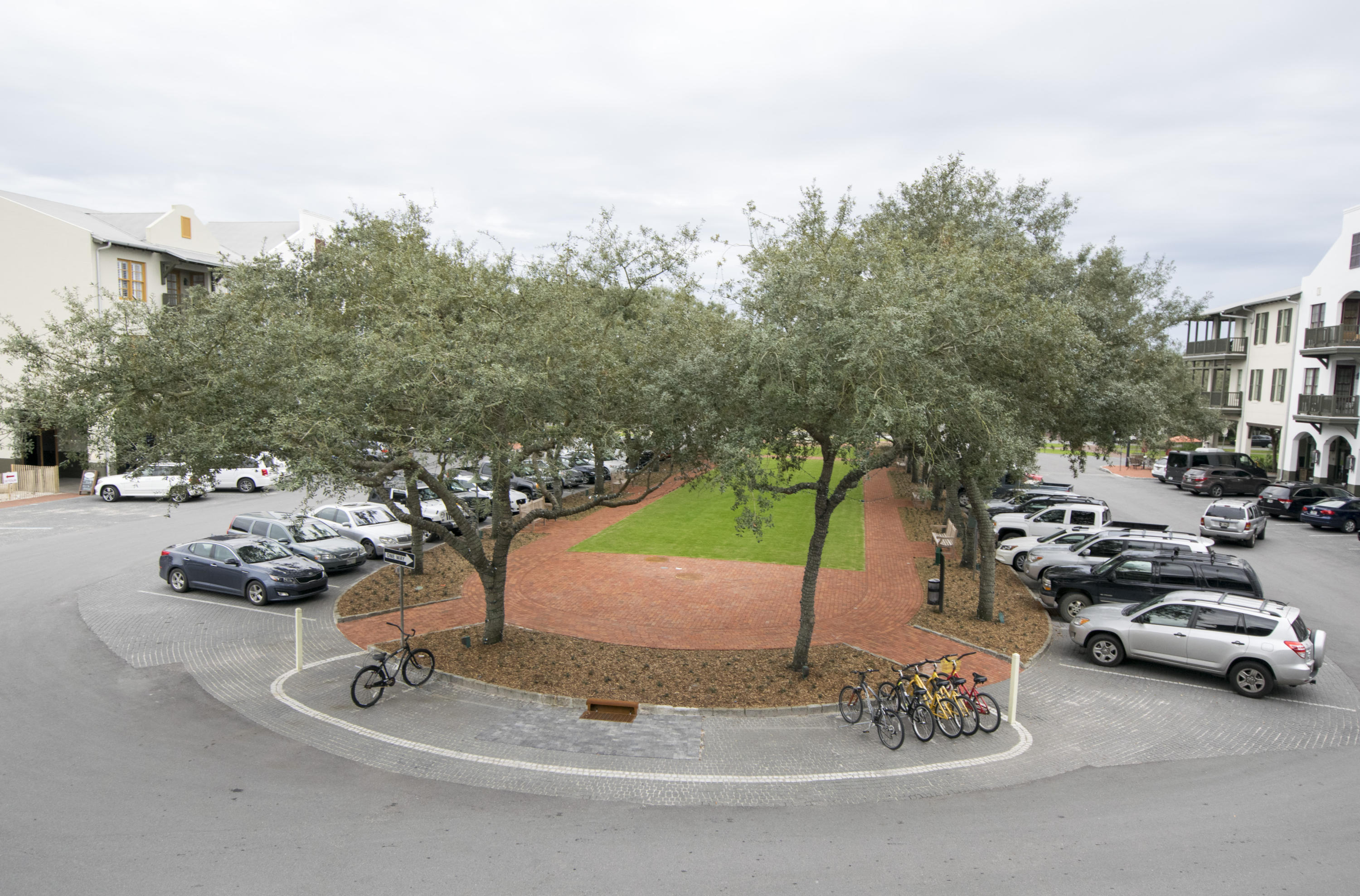 78 North Barrett Square, Unit 2 Rosemary Beach, FL 32461 - Photo 23 of 27 a view of outdoor space and garden