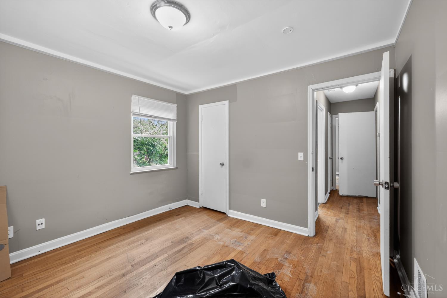 1398 Adams Road Cincinnati, OH 45231 - Photo 17 of 30
