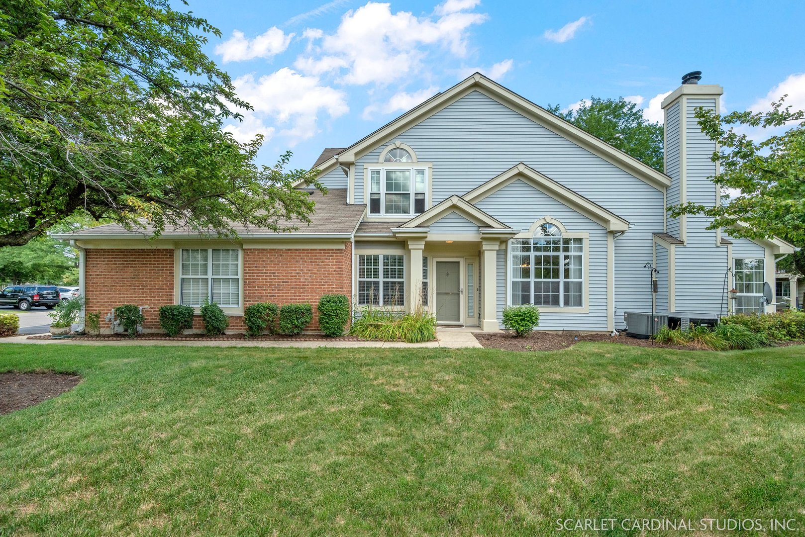 30W101 Fairfax Court, Unit 101, Warrenville, IL 60555 Compass