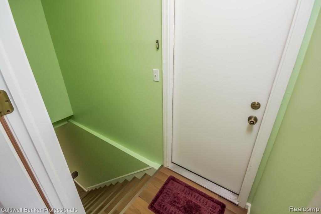 155 Meadow Ln Circle, Unit 21 Rochester Hills, MI 48307 - Photo 20 of 31