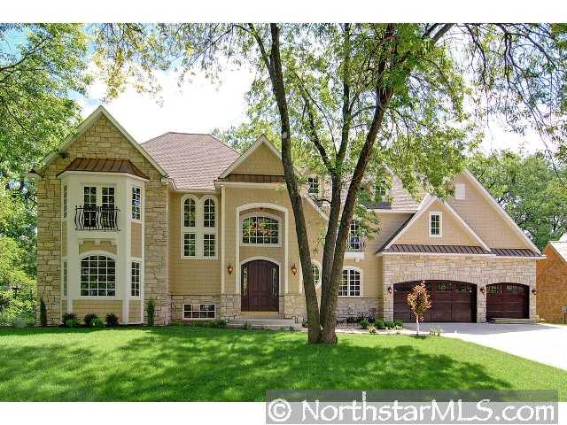 5501 Woodcrest Drive Edina, MN 55424 - Photo 1 of 10