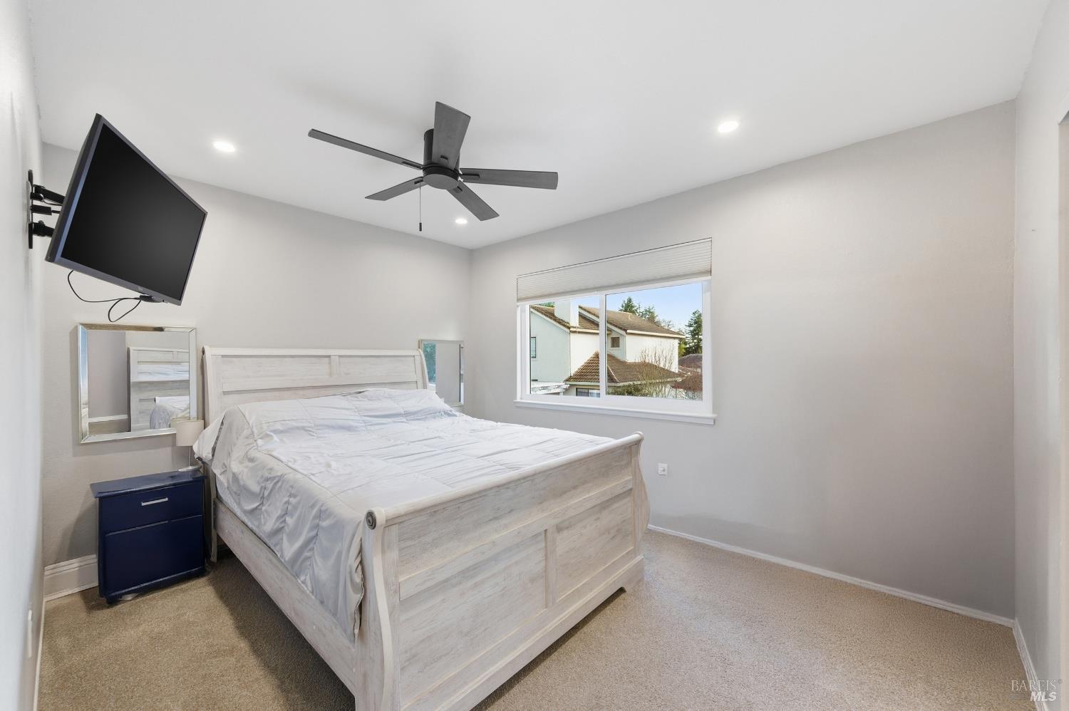 98 Francis Circle Rohnert Park, CA 94928 - Photo 20 of 29