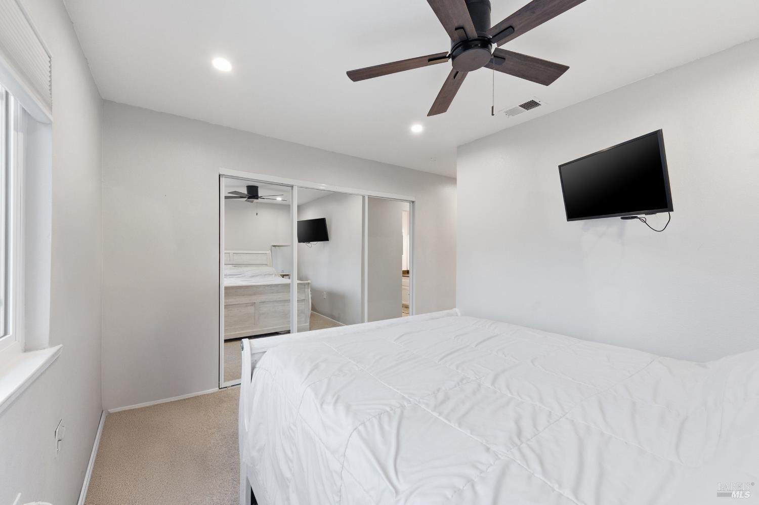 98 Francis Circle Rohnert Park, CA 94928 - Photo 21 of 29