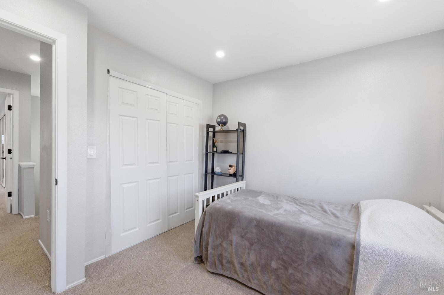 98 Francis Circle Rohnert Park, CA 94928 - Photo 23 of 29