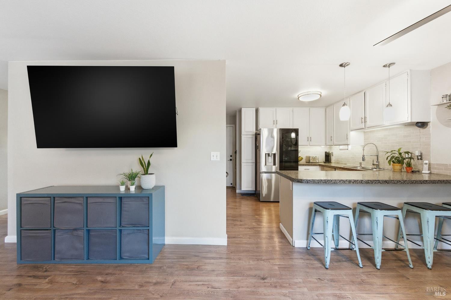 98 Francis Circle Rohnert Park, CA 94928 - Photo 9 of 29