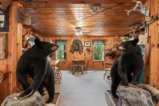 $1,097,000 | 1174 Cove Road, Howland, ME 04448