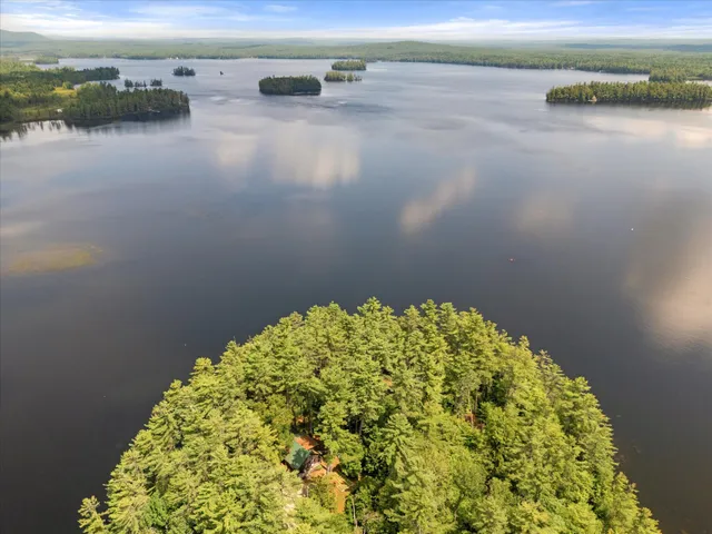 $1,097,000 | 1174 Cove Road, Howland, ME 04448