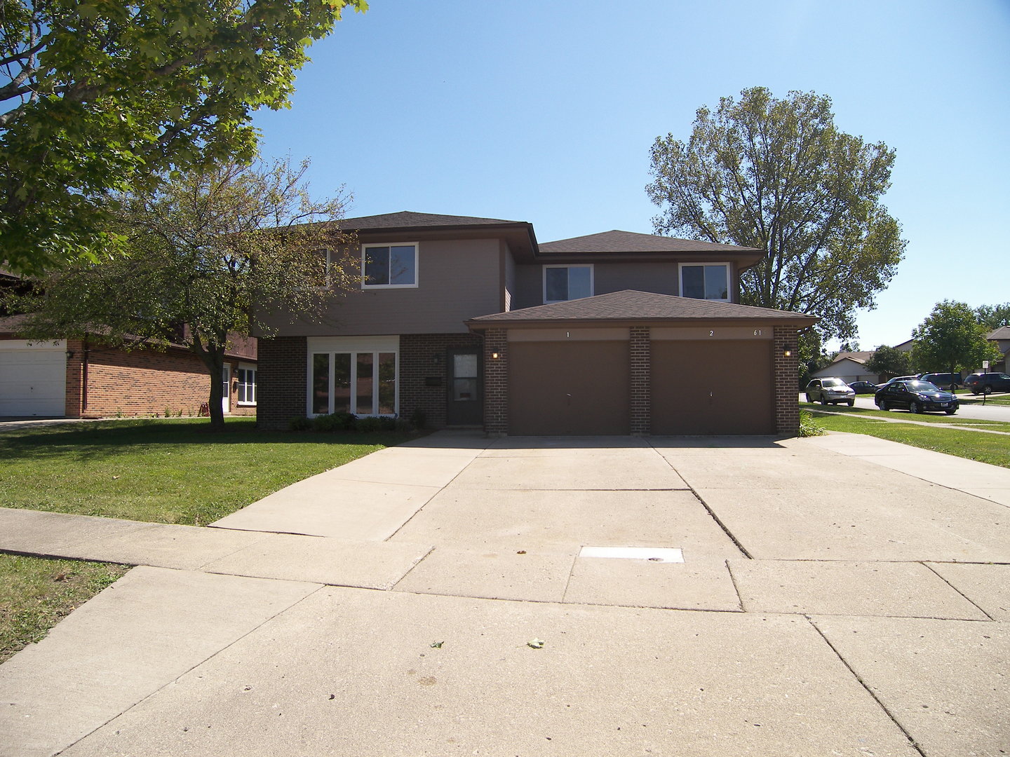 a front view of house with yard
