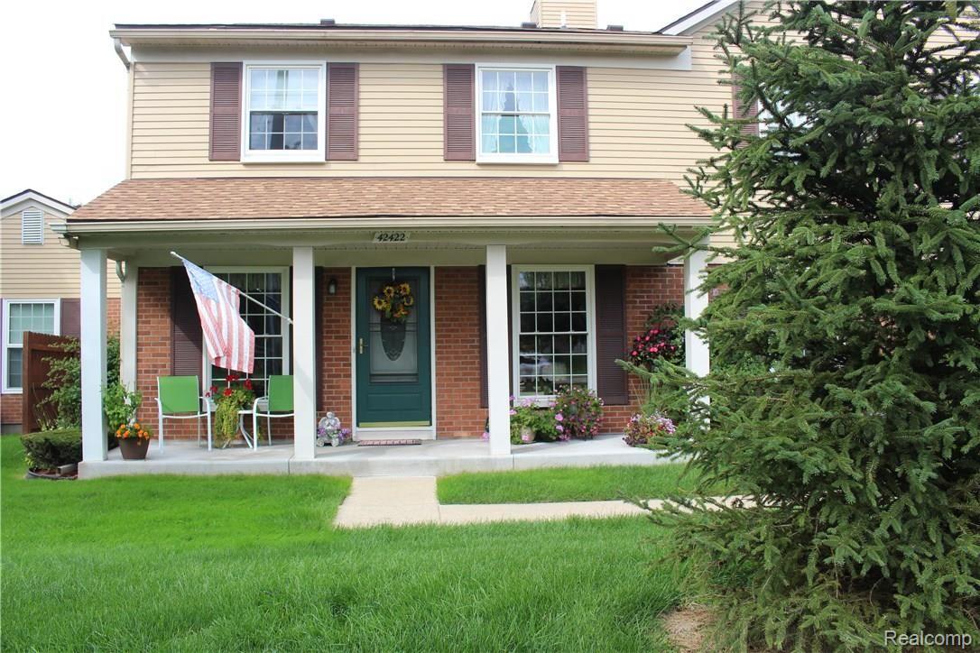 42422 Saratoga Road Canton, MI 48187 - Photo 13 of 13 IMG_2016.jpg
