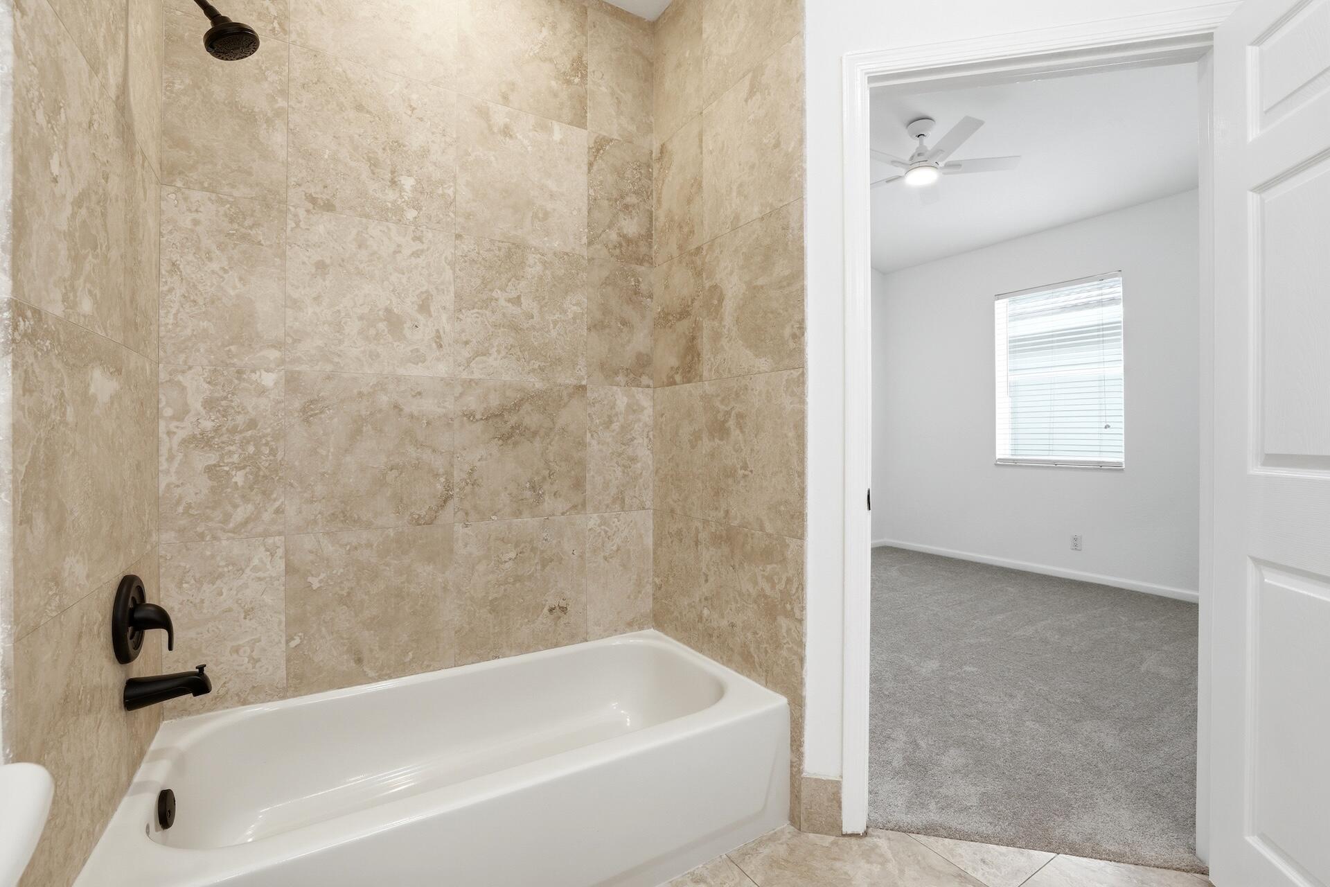 3068 Laurel Ridge Circle Riviera Beach, FL 33404 - Photo 20 of 32 0H8A4977